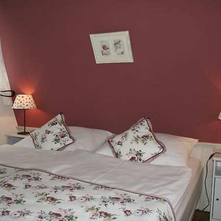Landgasthof Friedl Hotel Sankt Lorenzen bei Knittelfeld Phòng bức ảnh