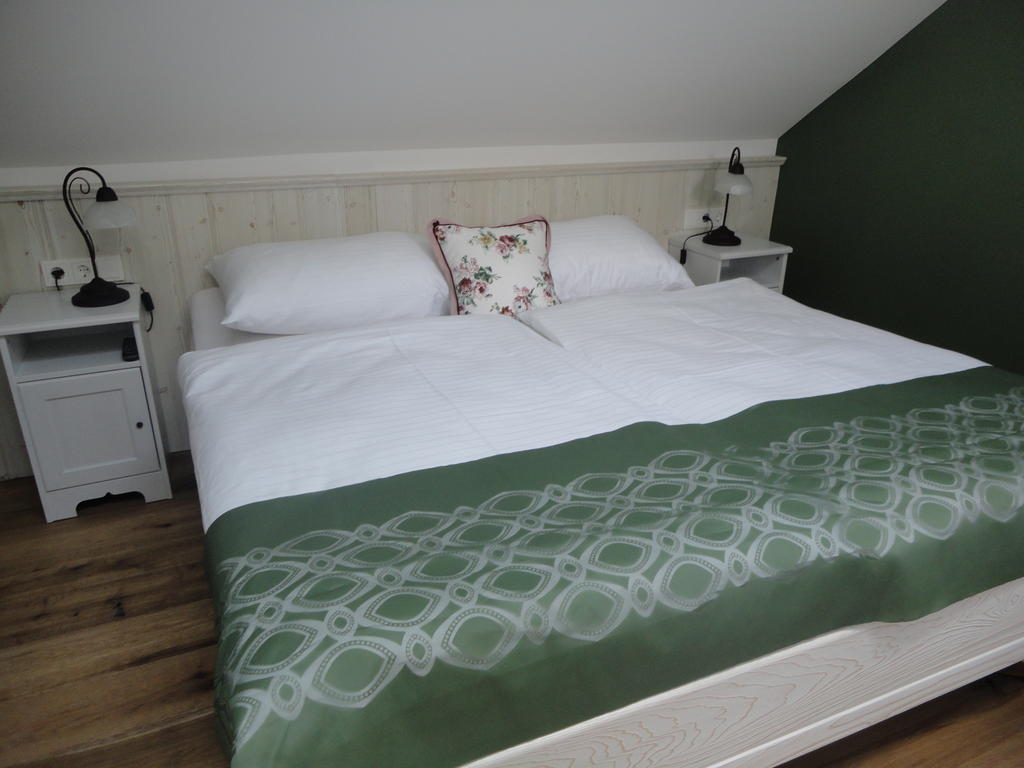 Landgasthof Friedl Hotel Sankt Lorenzen bei Knittelfeld Phòng bức ảnh